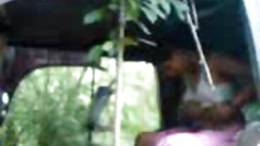 நாட்டி அமெரிக்காவிலிருந்து கவர்ச்சியான பென்னி பாக்ஸ் கொண்ட ரெட்ஹெட் திரைப்படம்