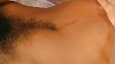 BFF களில் இருந்து அழகான டெய்சி செயின்ஸ், ஹேலி ரீட் மற்றும் ஜே சம்மர்ஸுடன் குழு செக்ஸ்