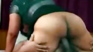 18 VideoZ இலிருந்து கொம்பு அலெனாவுடன் ரிவர்ஸ் கவ்கர்ல் திரைப்படம்